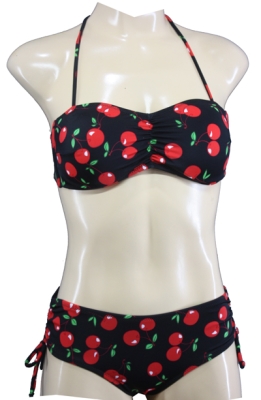 Vintage-Style Rockabilly Bandeau Bikini with Cherry Print